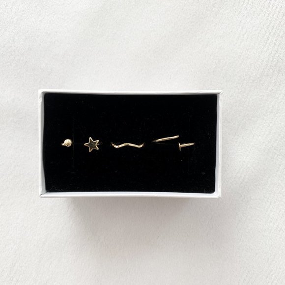 Golden Dainty Ring Set - Picture 1 of 3